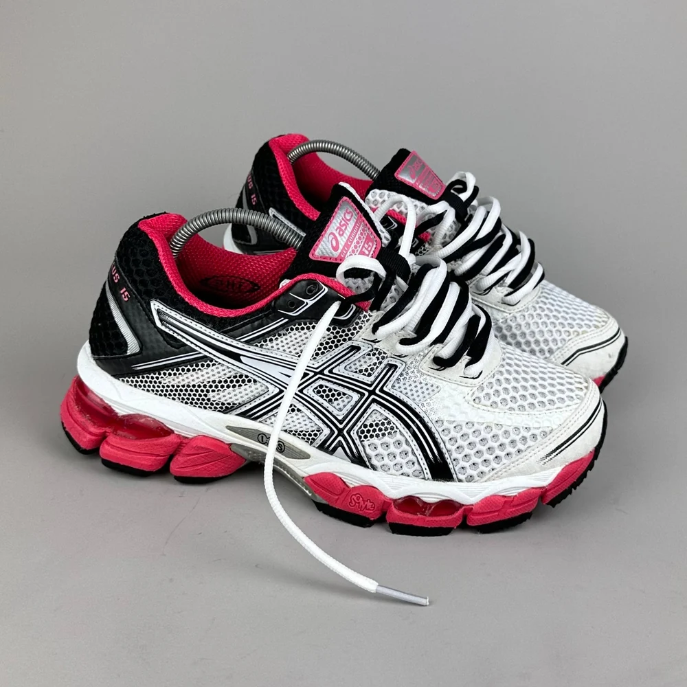 GEL Nimbus 16 — Blanc / Rose