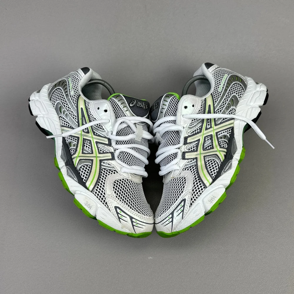 GEL Nimbus 16 — Blanc / Vert citron