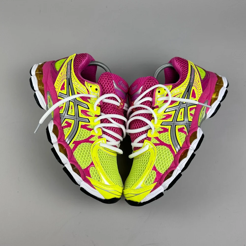 GEL Nimbus 16 — Jaune fluo / Fuchsia