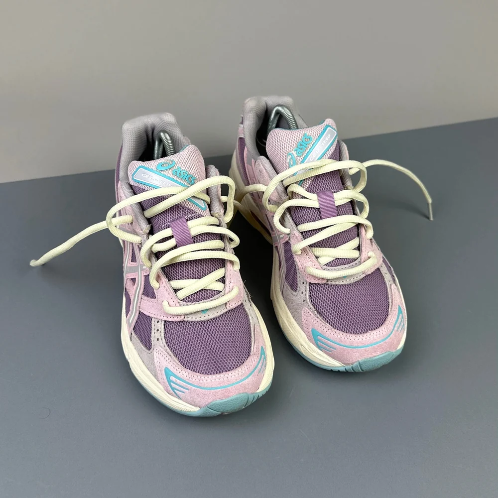 GEL Nimbus 16 — Parme / Rose