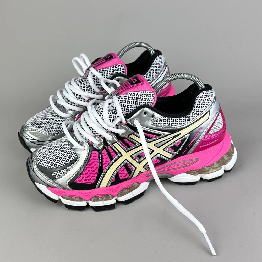 GEL Nimbus 16 — Rose fluo / Argent