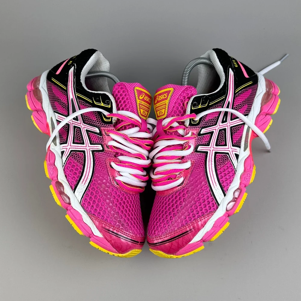 GEL Nimbus 16 — Rose fluo / Noir / Jaune