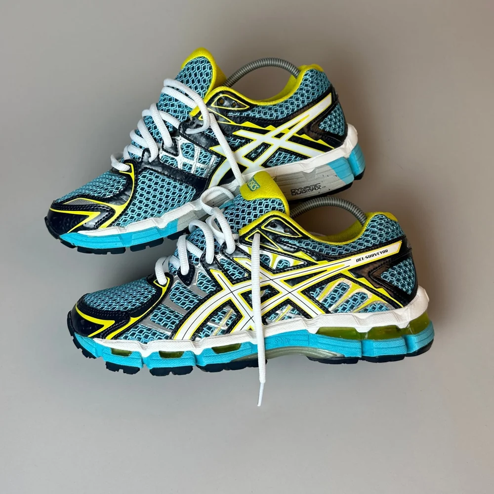 GEL Nimbus 16 — Turquoise / Jaune
